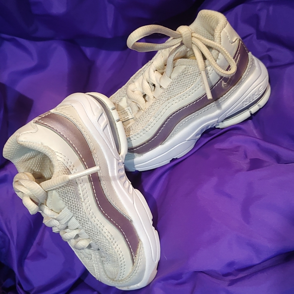 Nike Air Max 95 Phantom Metallic Red Bronze Shoes AQ8071-015 Toddler’s 5C